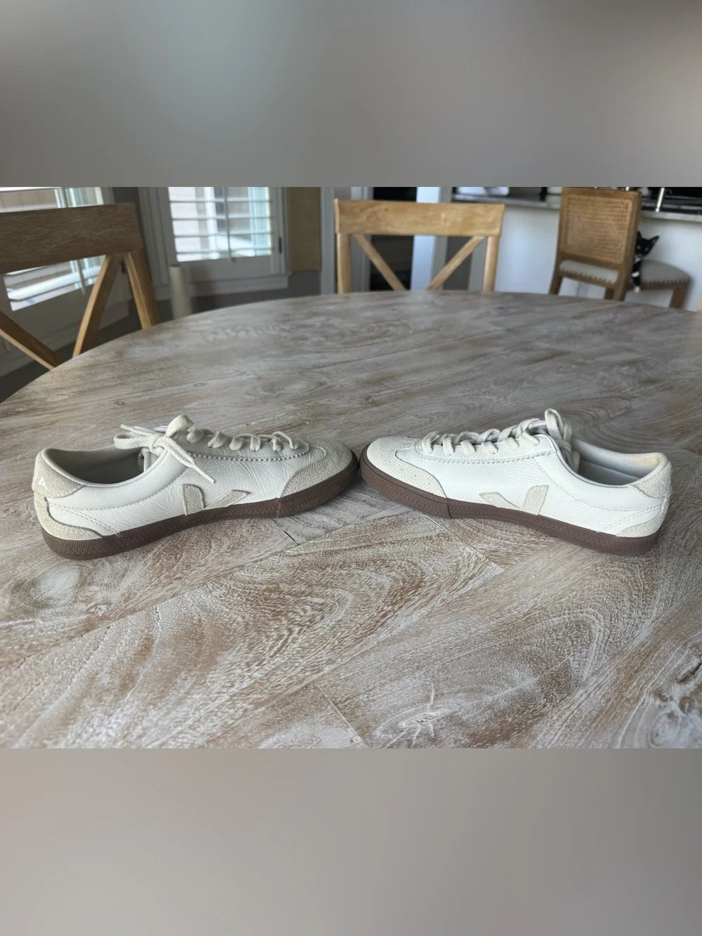 Vera Volley leather sneakers size 6